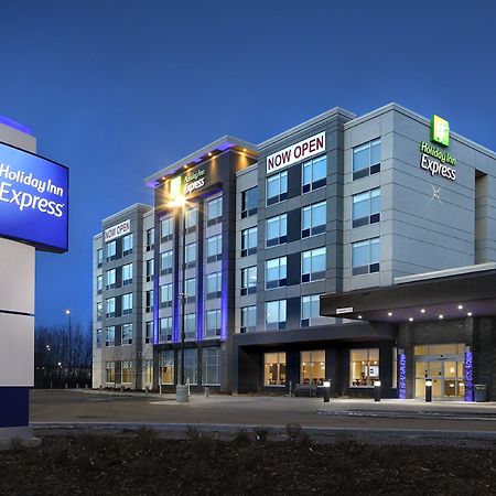 Holiday Inn Express - Red Deer North By Ihg Zewnętrze zdjęcie
