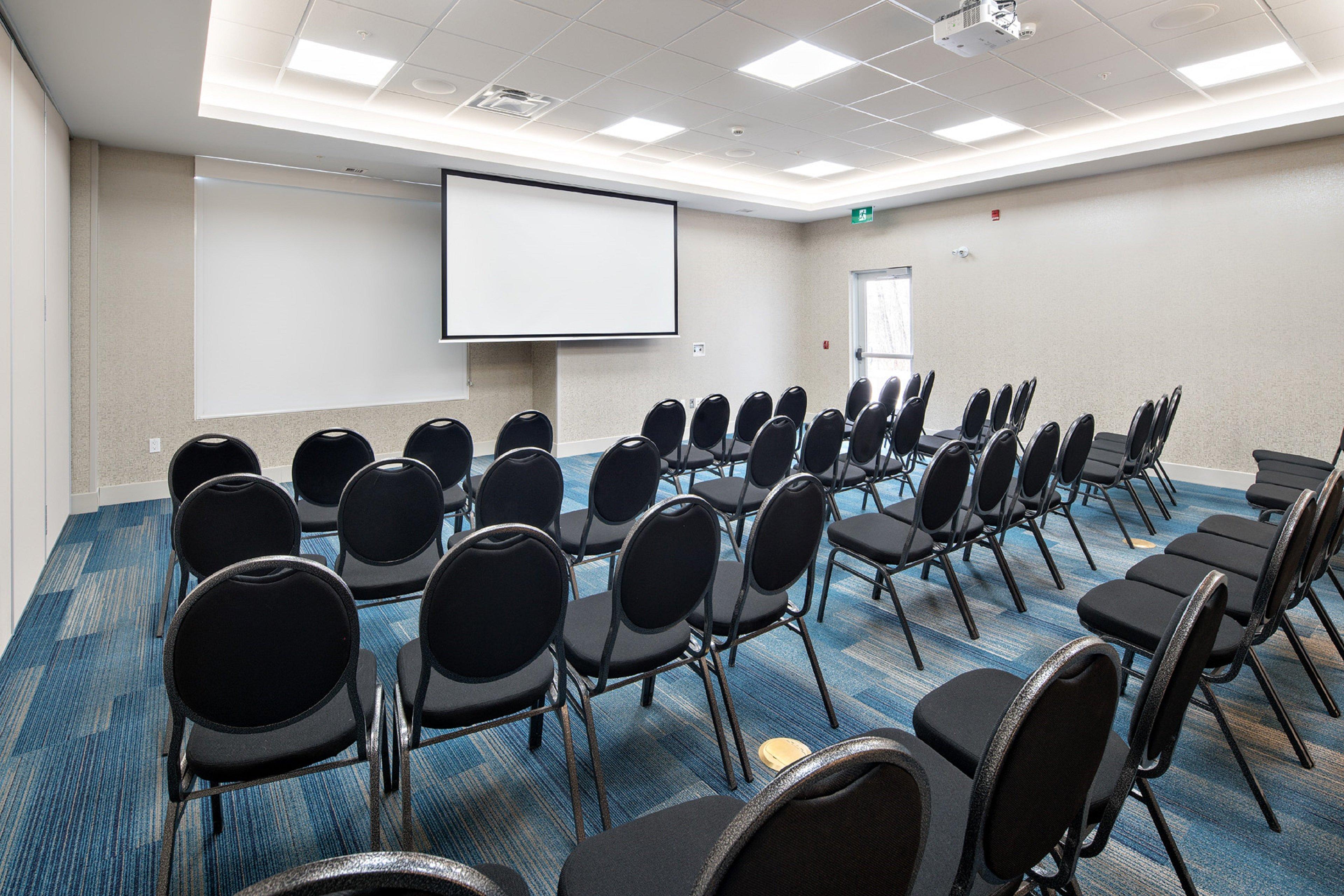 Holiday Inn Express - Red Deer North By Ihg Zewnętrze zdjęcie