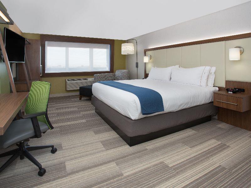 Holiday Inn Express - Red Deer North By Ihg Zewnętrze zdjęcie